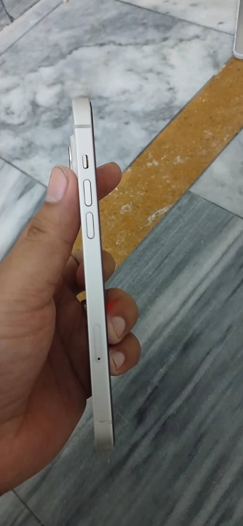 Apple iPhone 14 plus 4