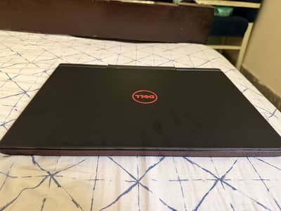 Dell Gaming laptop 15 7000 Inspiron with 1050Ti graphics card