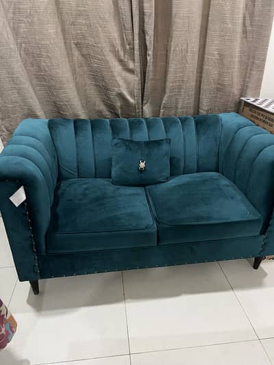 2 seater comfy n Beautiful sofa for sale