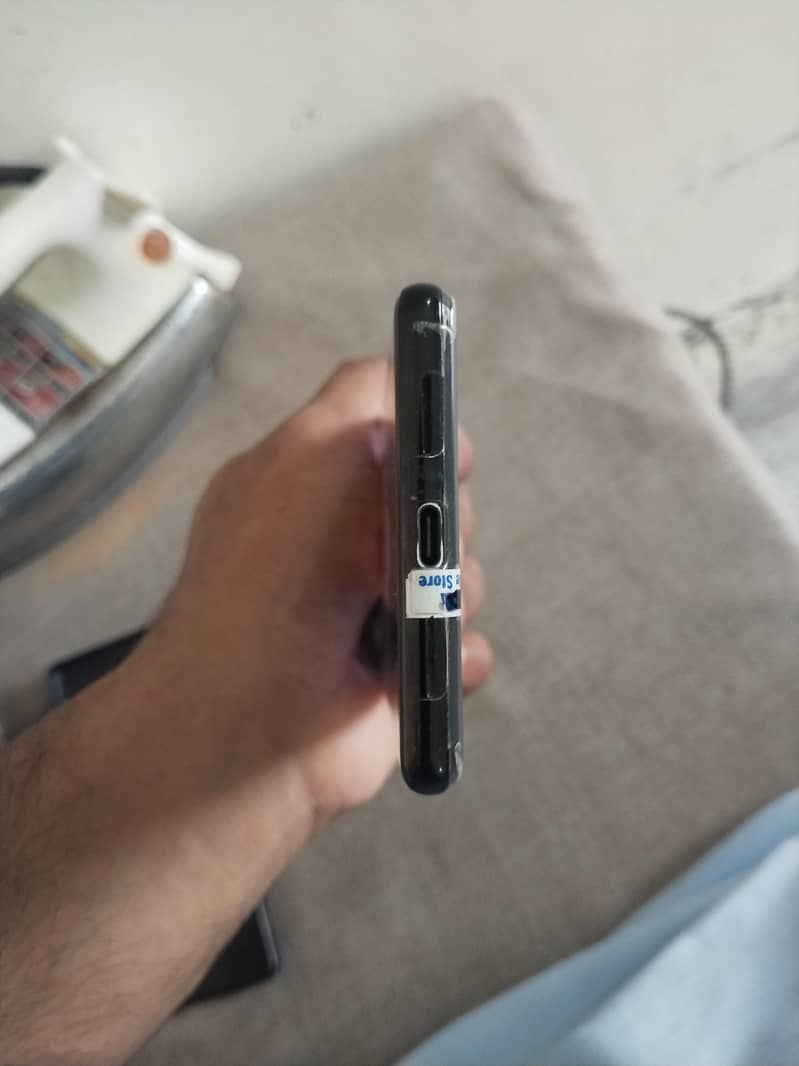 Google Pixel 6 3
