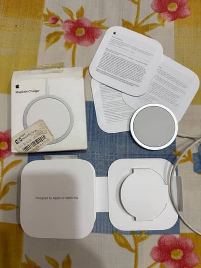 Apple Magsafe 100% Orignal Charger 20w
