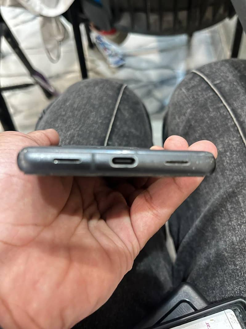 Google Pixel 7a 2