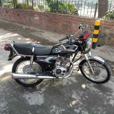 Honda CG 125 2015 Model For Sale.