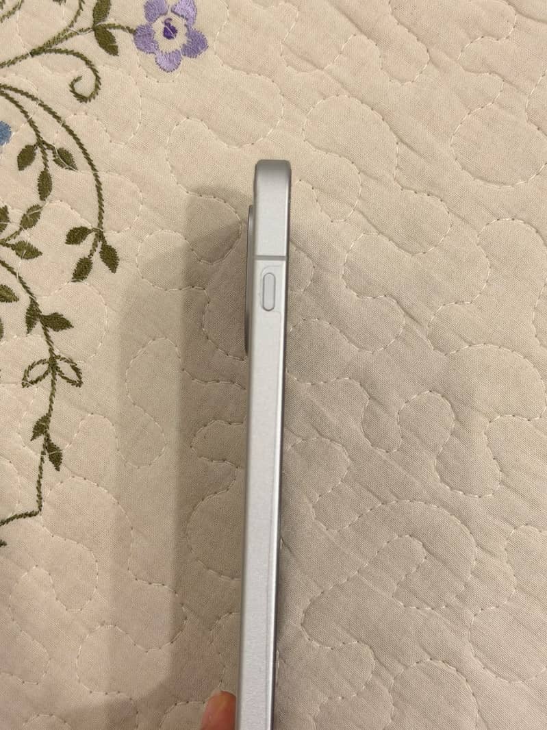 One Plus 13T 1