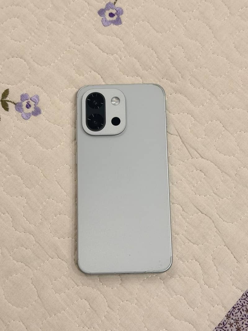 One Plus 13T 4