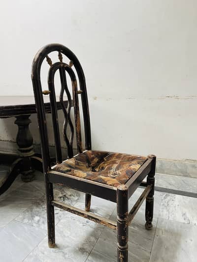 Dining table. Or 6 kurs ha. 10 by 8 ha