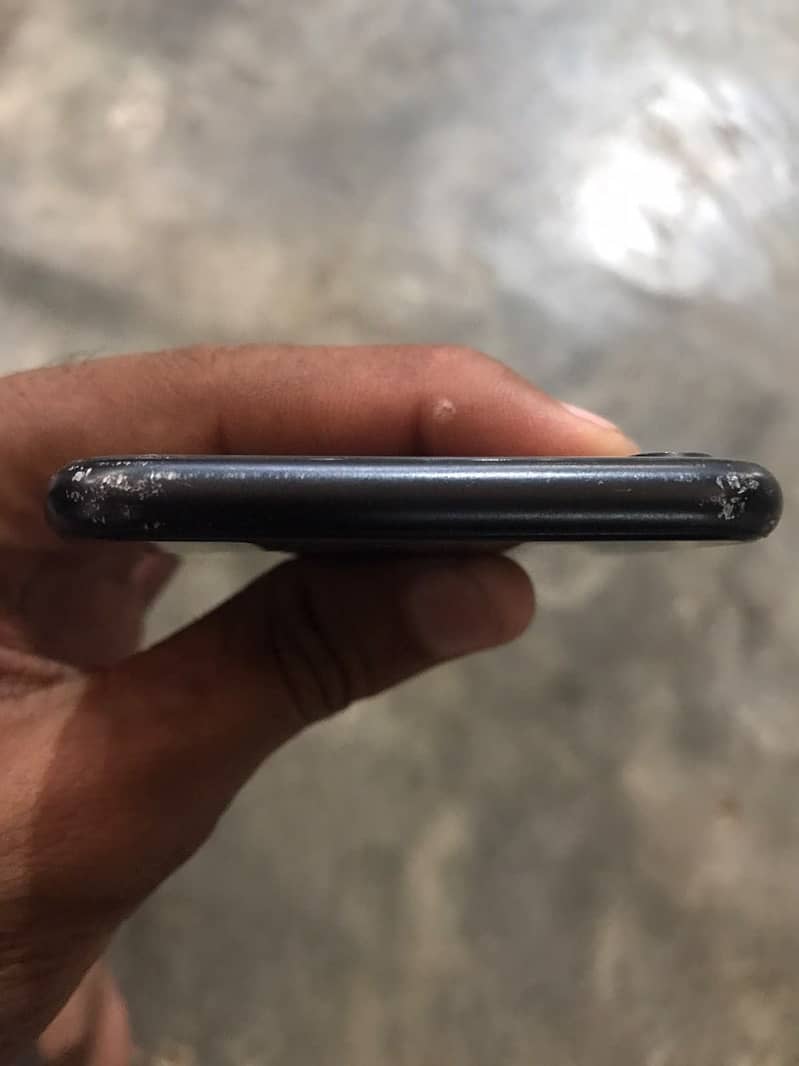 iPhone 2