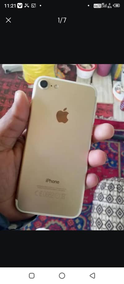 Apple iPhone 7