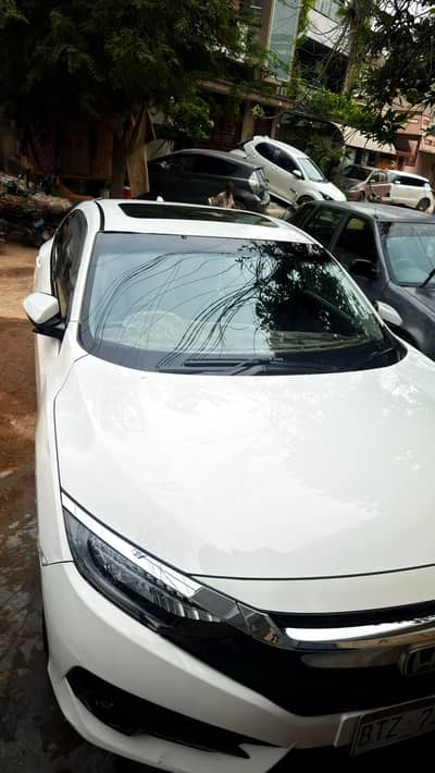 Honda Civic Oriel 1.8 i-VTEC CVT 2021
