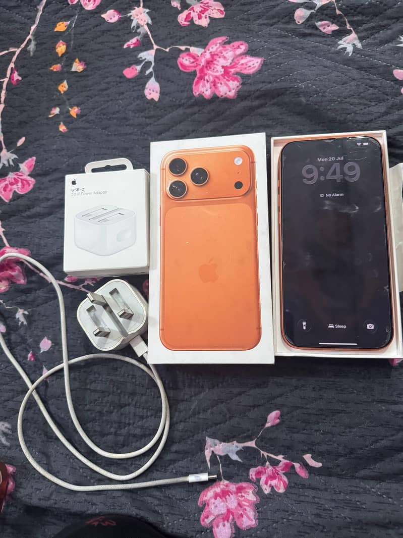 Apple iPhone 17 Pro Max 0