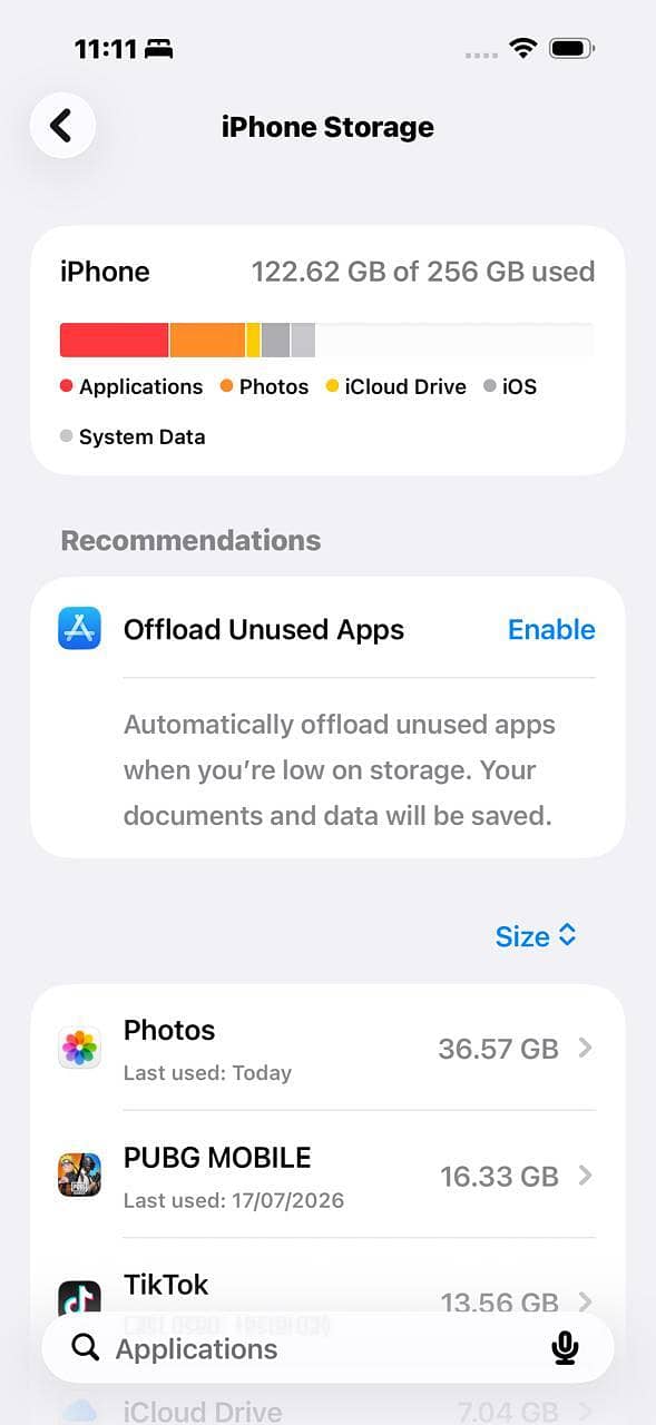 Apple iPhone 17 Pro Max 2