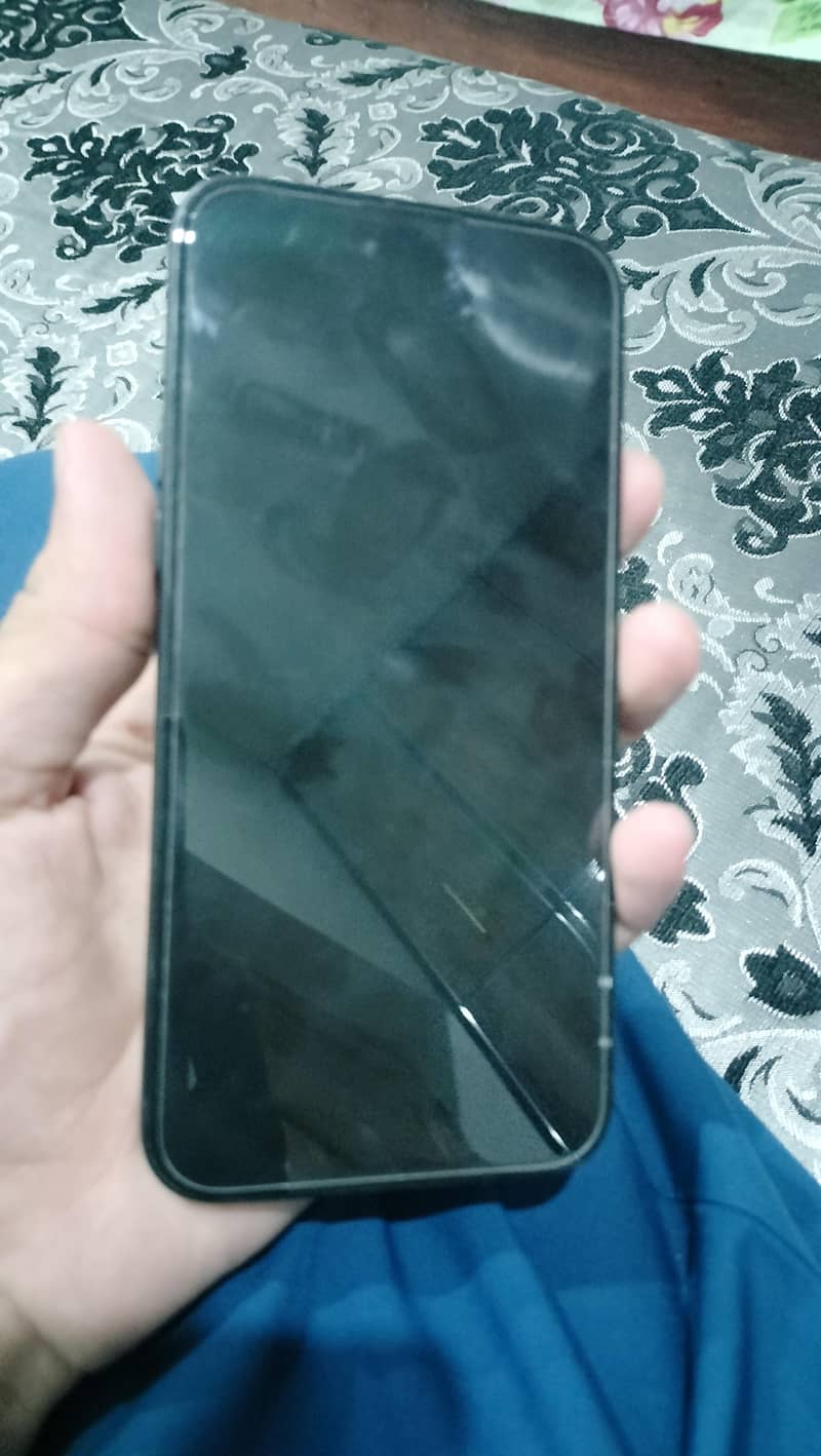 IPHONE 15 PLUS 3