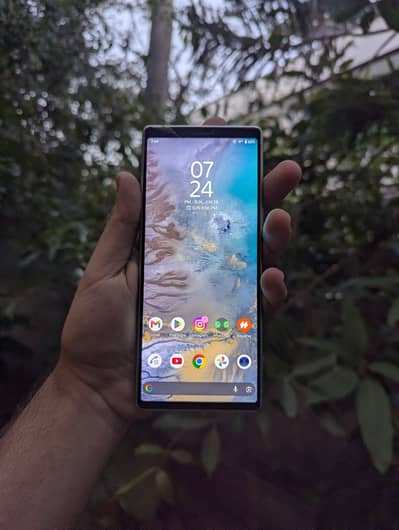 Sony Xperia ( Japanese Variant ) 10/10-NEW