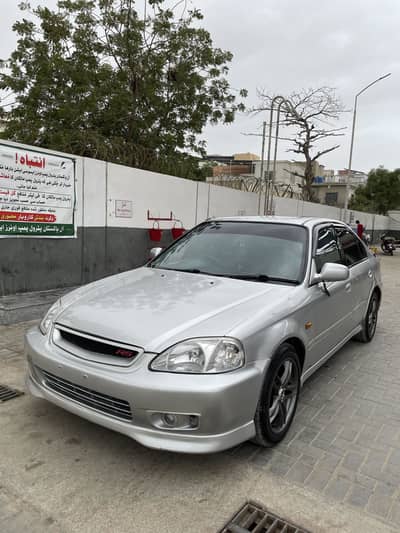 Honda Civic EXi 2000