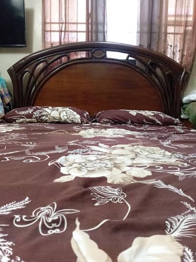 Complete Wooden Furniture