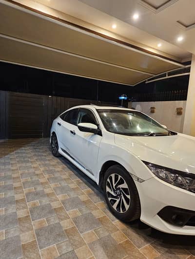 Honda Civic Oriel 2016