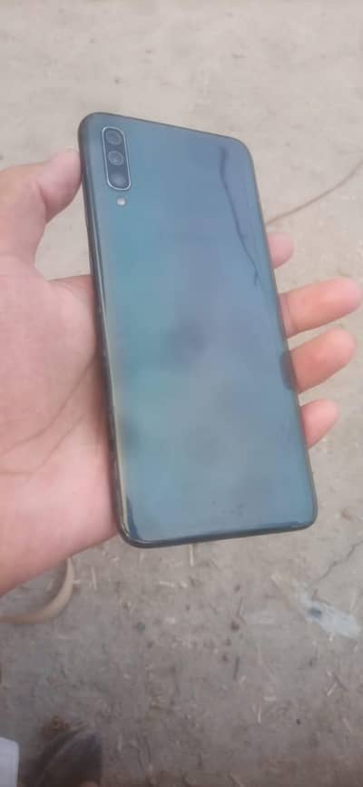 Samsung Mobile A70