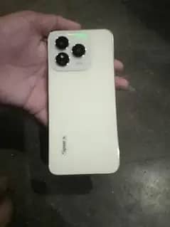 8+5GB Ram hai 128gb memory hai condition 10/9.5 bas panel broken hai