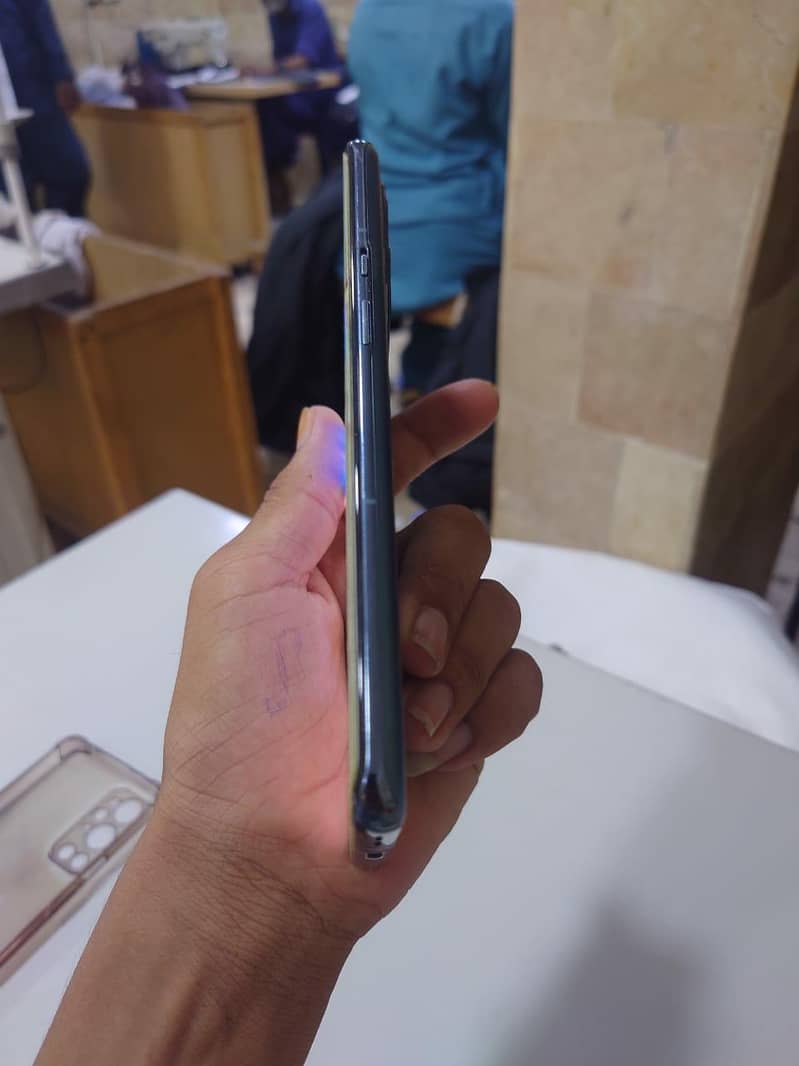 One Plus 9 Pro 3