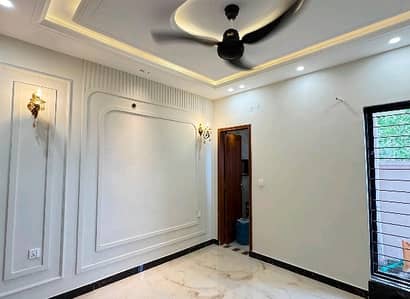 5 MARLA FULL HOUSE AVAILABLE FOR RENT IN CENTRAL PARK LAHORE