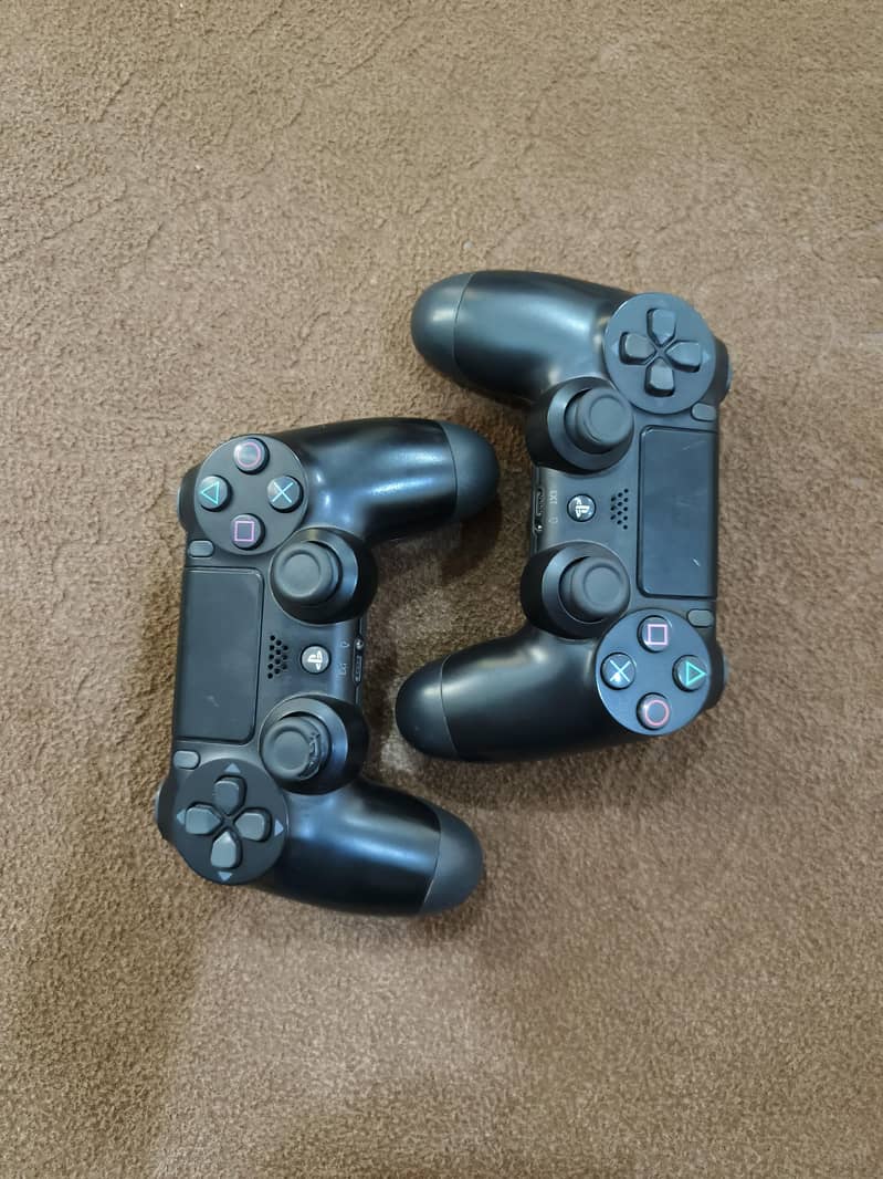 Universal (Android/TV/PC/PS4) Sony PS4 Controllers Pair 0