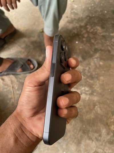 Apple iPhone 15 Pro 256GB | LLA (USA Variant) | Factory Unlocked