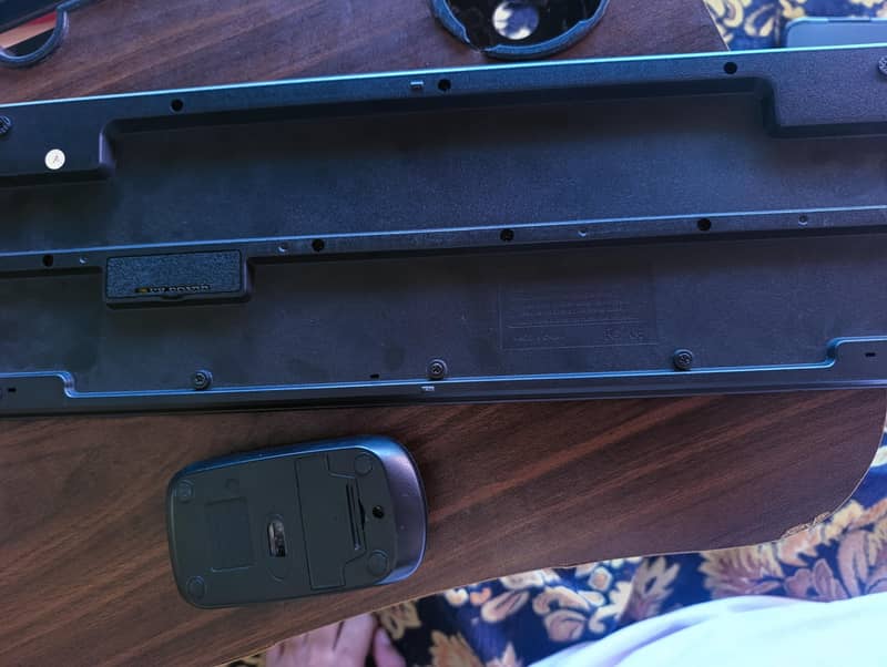 wireless Keyboard and Mouse 2
