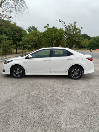 Toyota Grande 1.8 CVT – B2B | Super White | 57,000 KM | Islamabad Regi