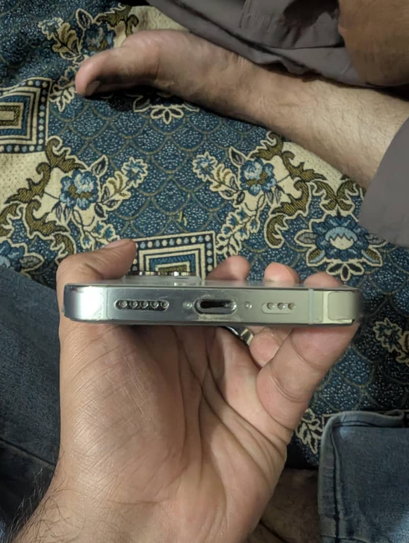 Apple iPhone 14 Pro 5