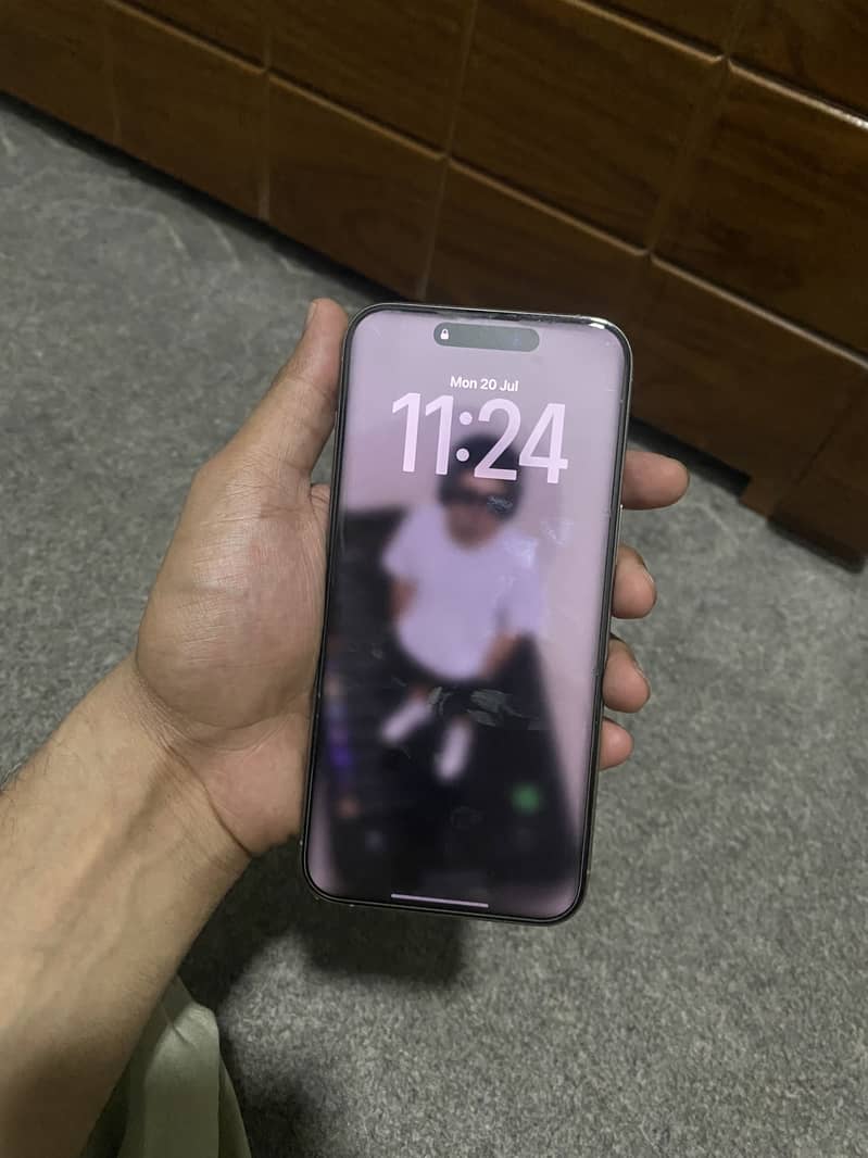 Iphone 15 Pro Max 1