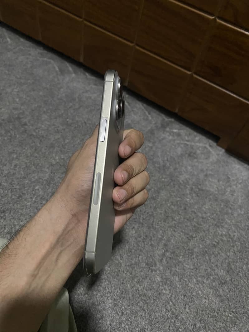Iphone 15 Pro Max 3