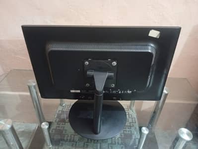 Hp 24'' inch LCD