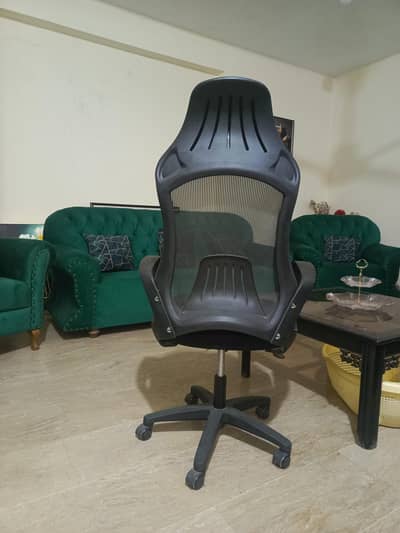 15 Days Used Office Moving Chair