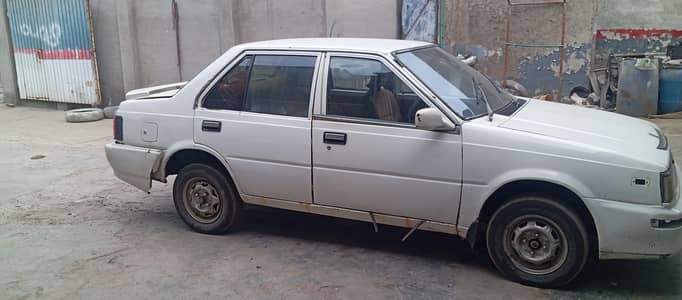 Nissan Sunny 1982
