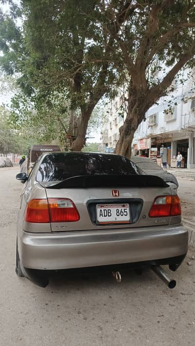 Honda Civic 1.6 VTi 2000 Automatic