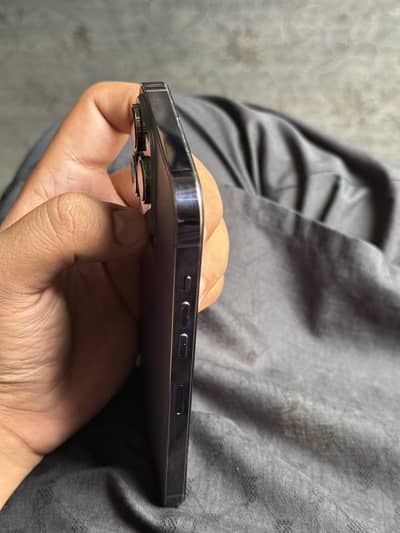 14 pro max factory unlock