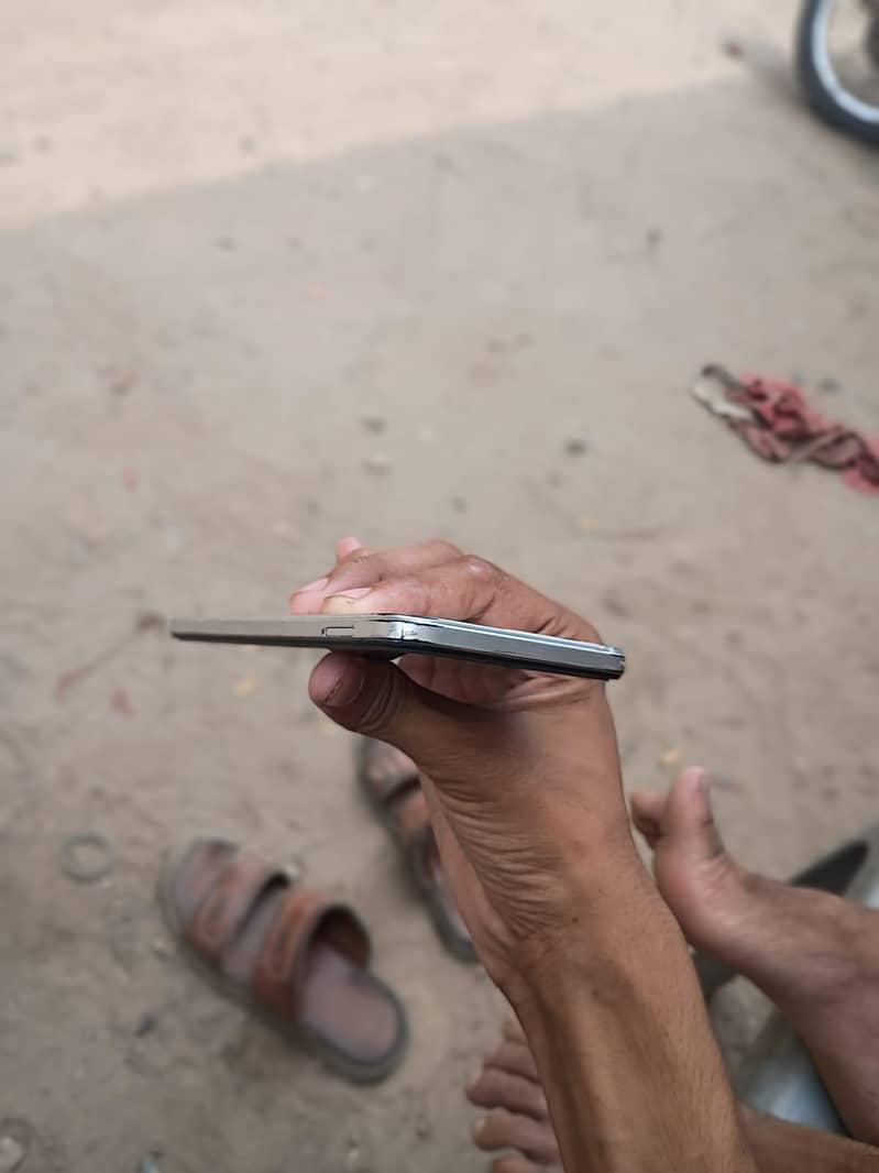 Infinix Note 12 2
