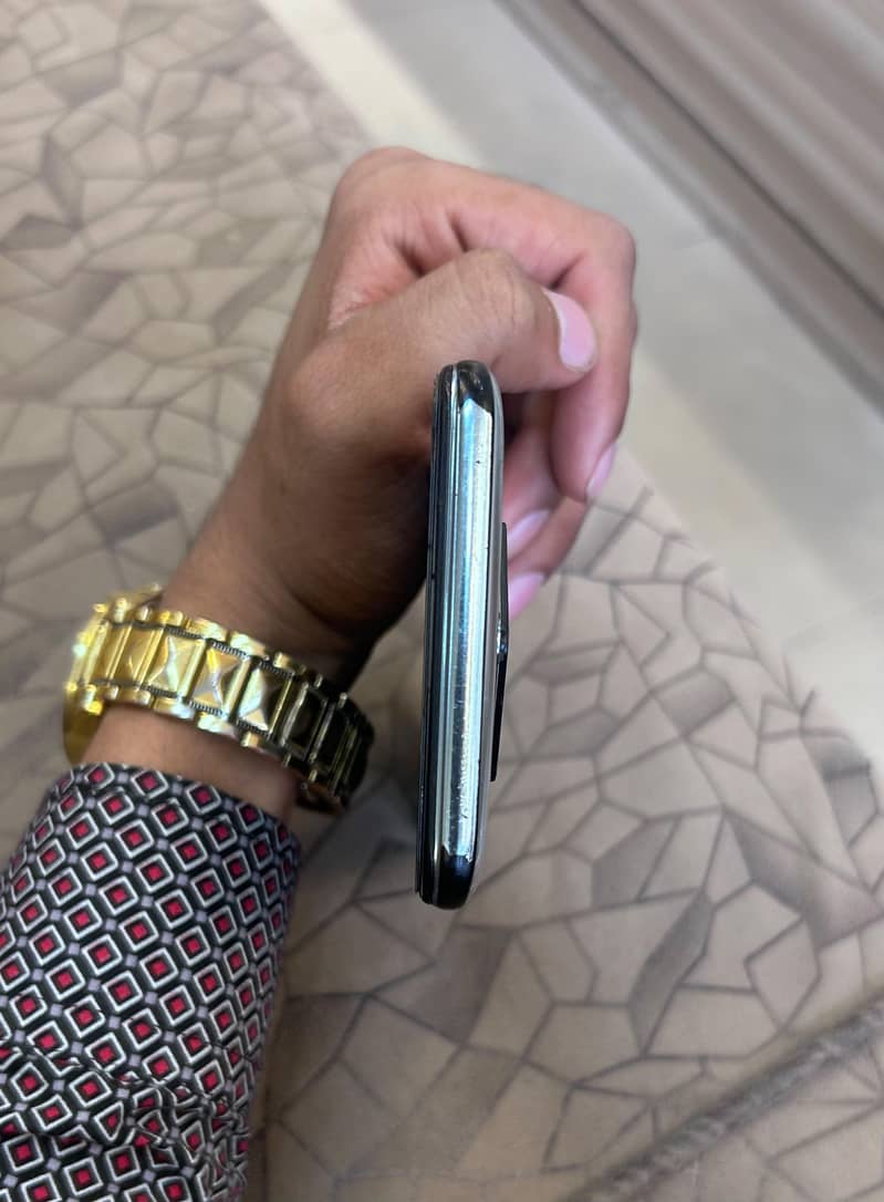 Infinix Zero 8 5