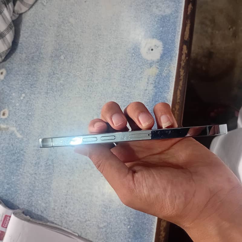 IPhone 13 pro 1