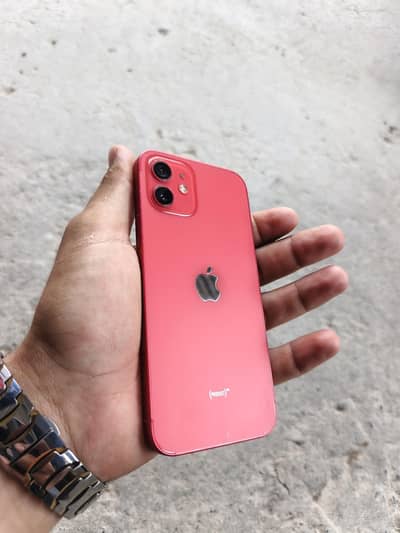 Apple iPhone 12