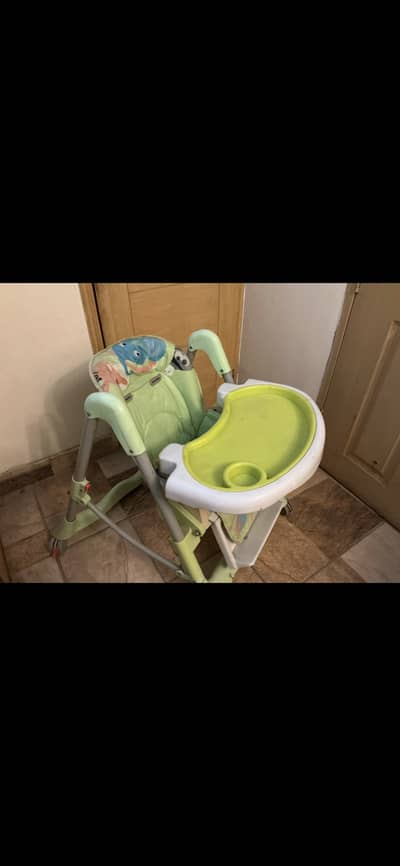 Very stable Baby high chair