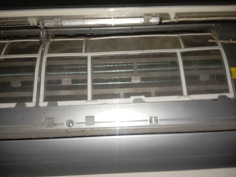 Green split AC 2