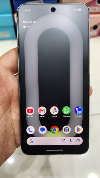 Google Pixel 8 panel mein shade