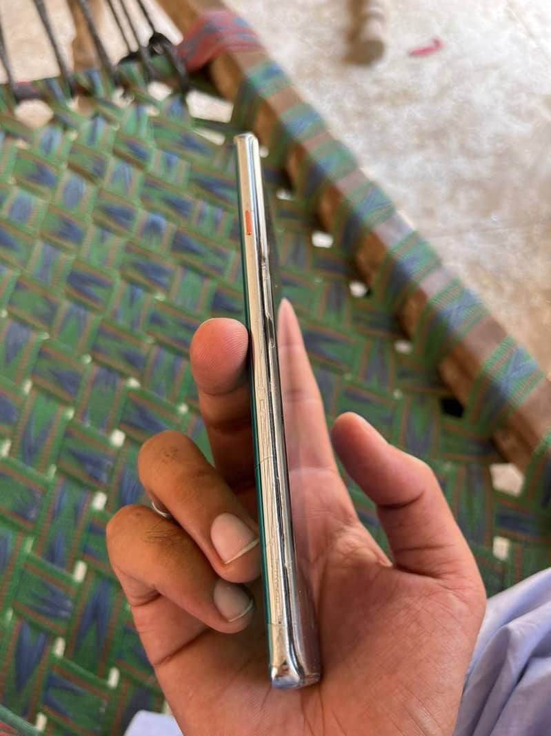 Tecno CAMON 40 Pro 2