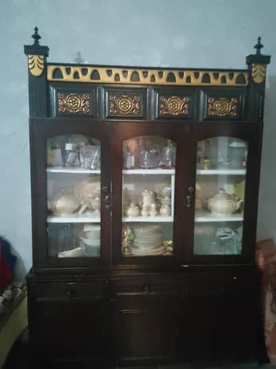 show case+mirror drow
