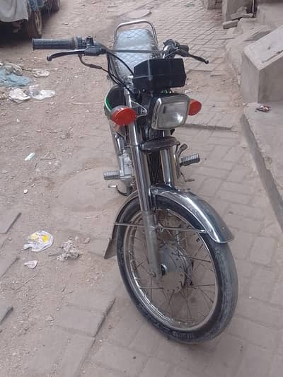 2016 model 125 CG