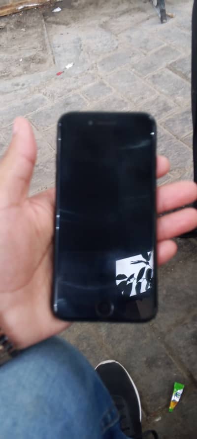 IPHONE SE 2020