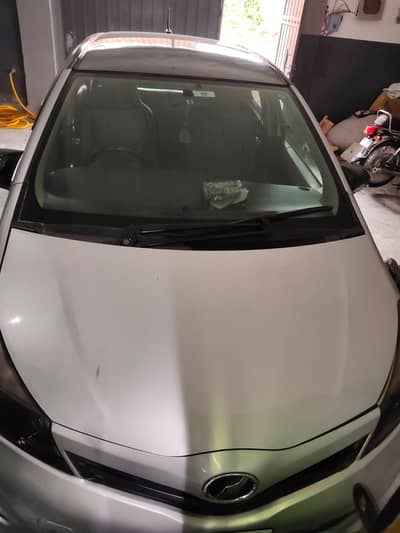 Toyota Vitz 2011/2015