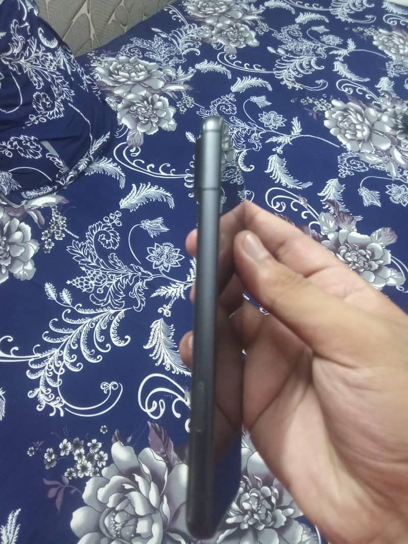 Google Pixel 8 1