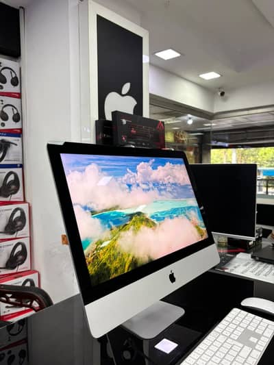 Apple iMac 2019 21" Core i7 32GB RAM | 512GB SSD | 2GB Graphics